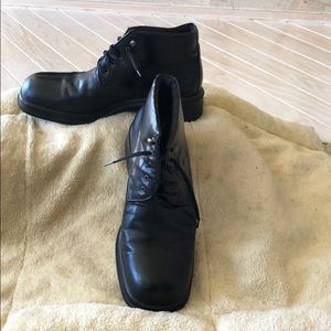 Xbacco men’s black 100% leather lace up boots